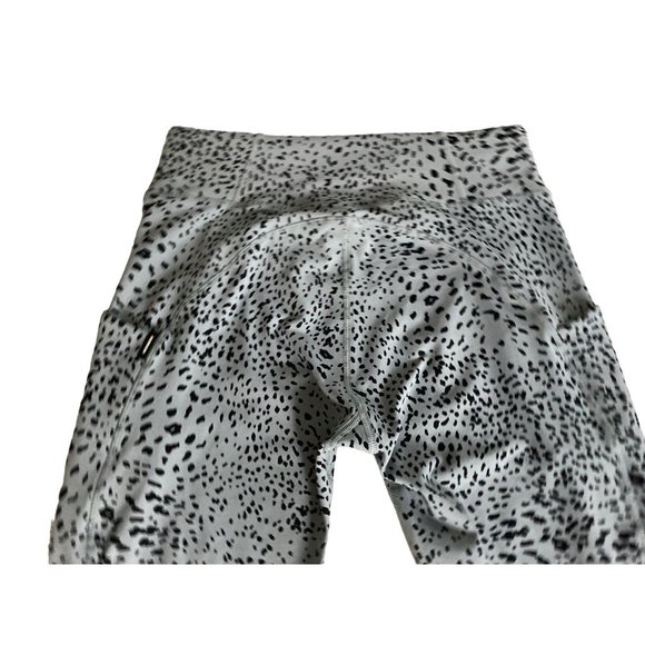 Monrow Movement Legging Bluish Grey &  Black Animal Print Pockets Large - Picture 6 of 7